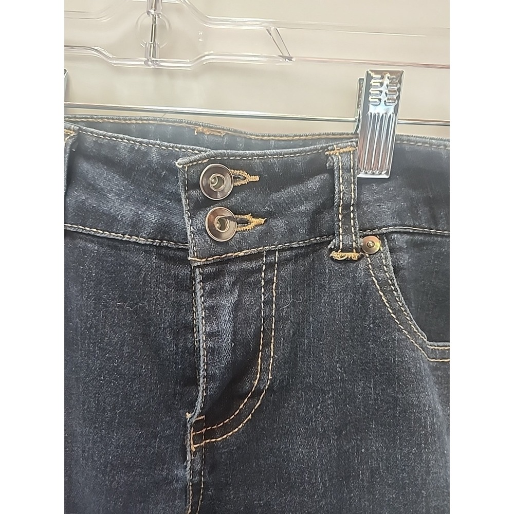 Forever 21 Premium Denim Dark Wash Blue Jeans Size 30 - Picture 2 of 6